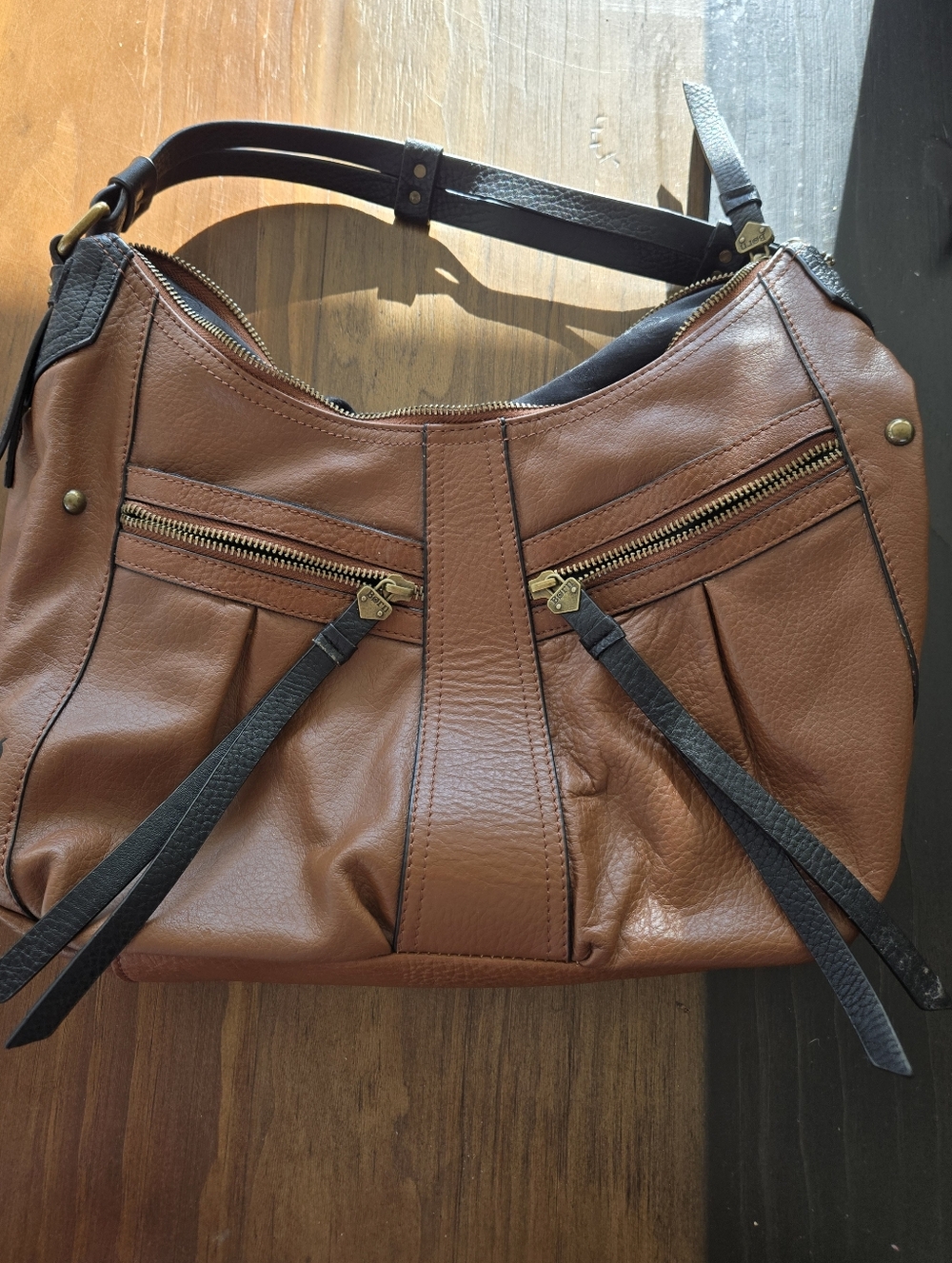 BORN Tan Brown/Black Leather LYNWOOD Hobo Handbag Purse Bag-EUC